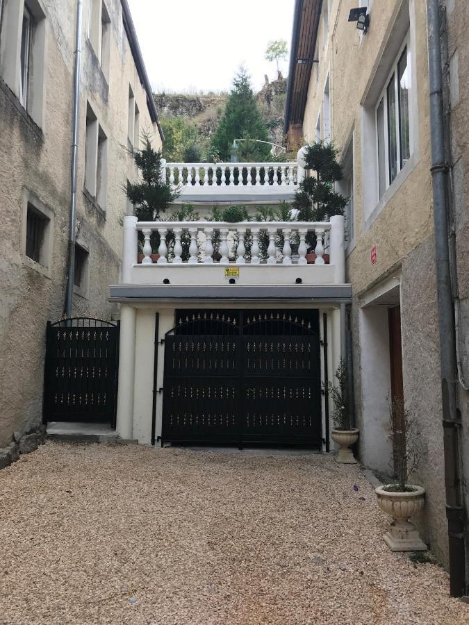 Treacy'S Residence Морез Екстериор снимка
